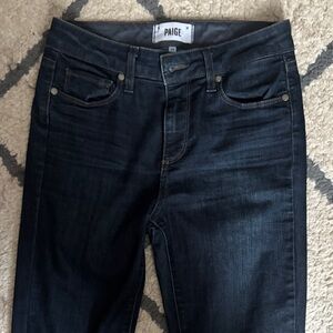 PAIGE hoxton straight kelly wash size 25 like new